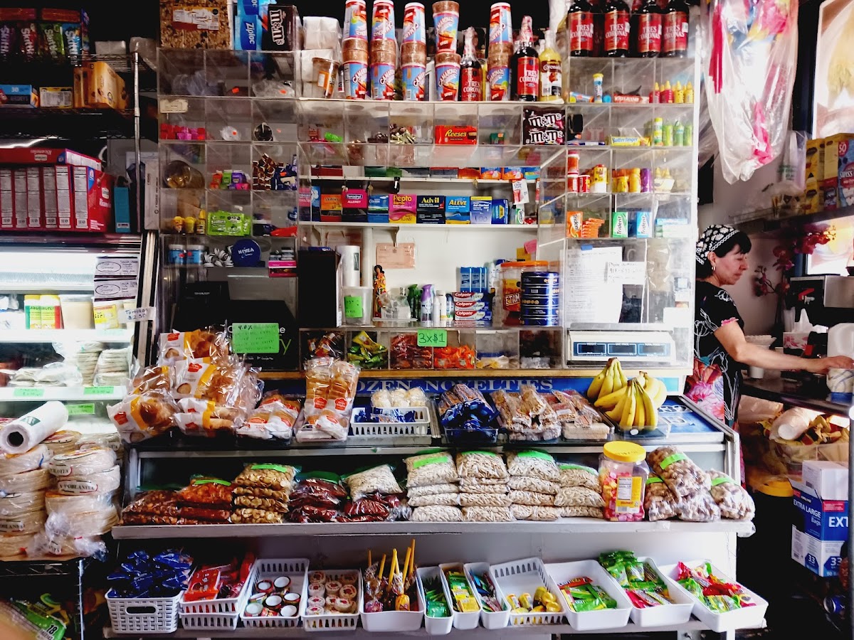 Mary's Grocery And Taqueria Photos 2